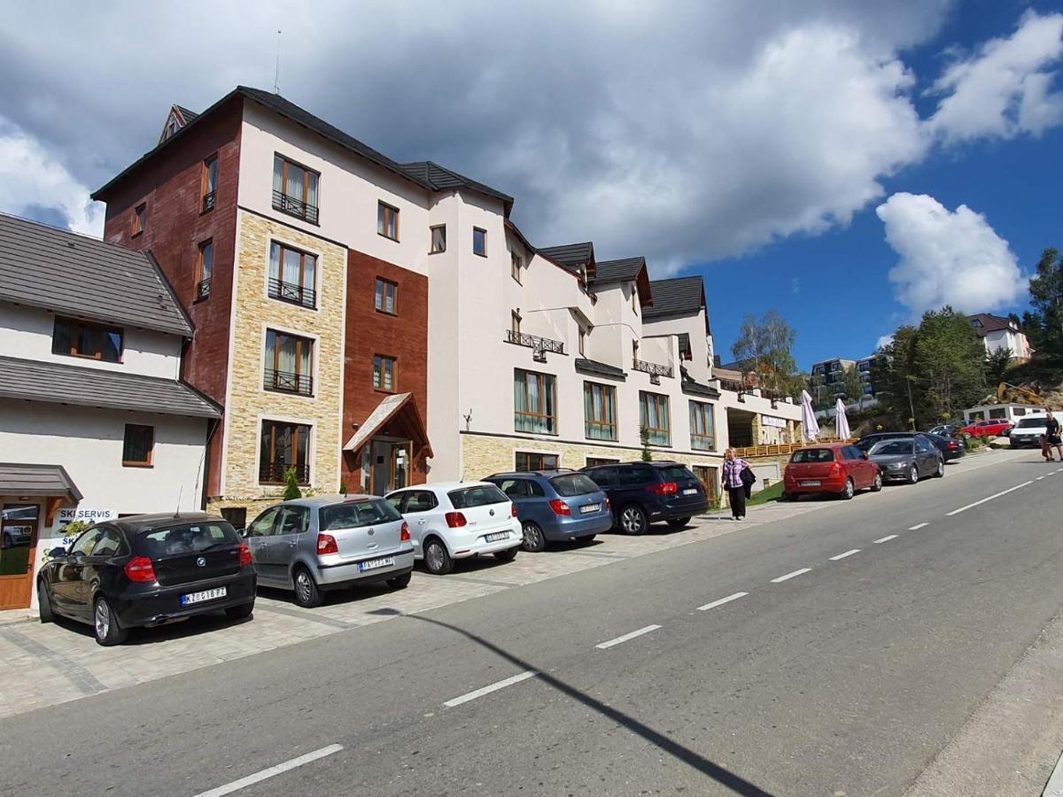 L&N Apartmani Kopaonik-Milmari Resort Esterno foto